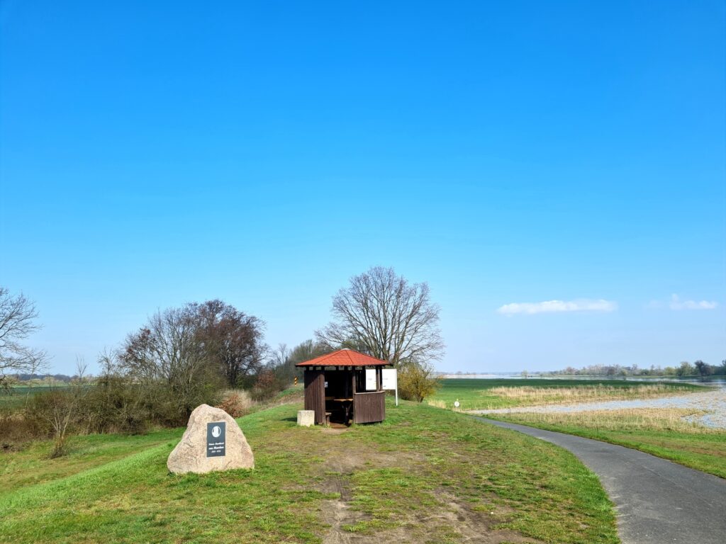 Van-Herlem-Blick, Oder-Neiße-Radweg von Küstrin-Kietz nach Schwedt