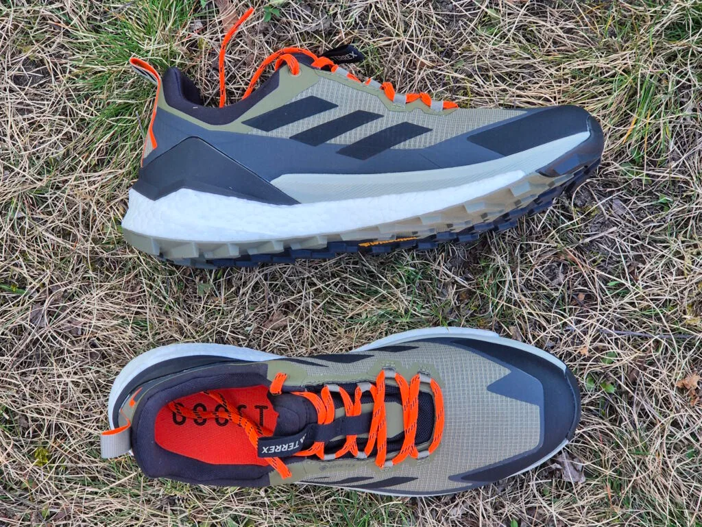 Adidas Terrex Free Hiker 2 Low GTX mit leichtem Geröllschutz an Zehen und Ferse