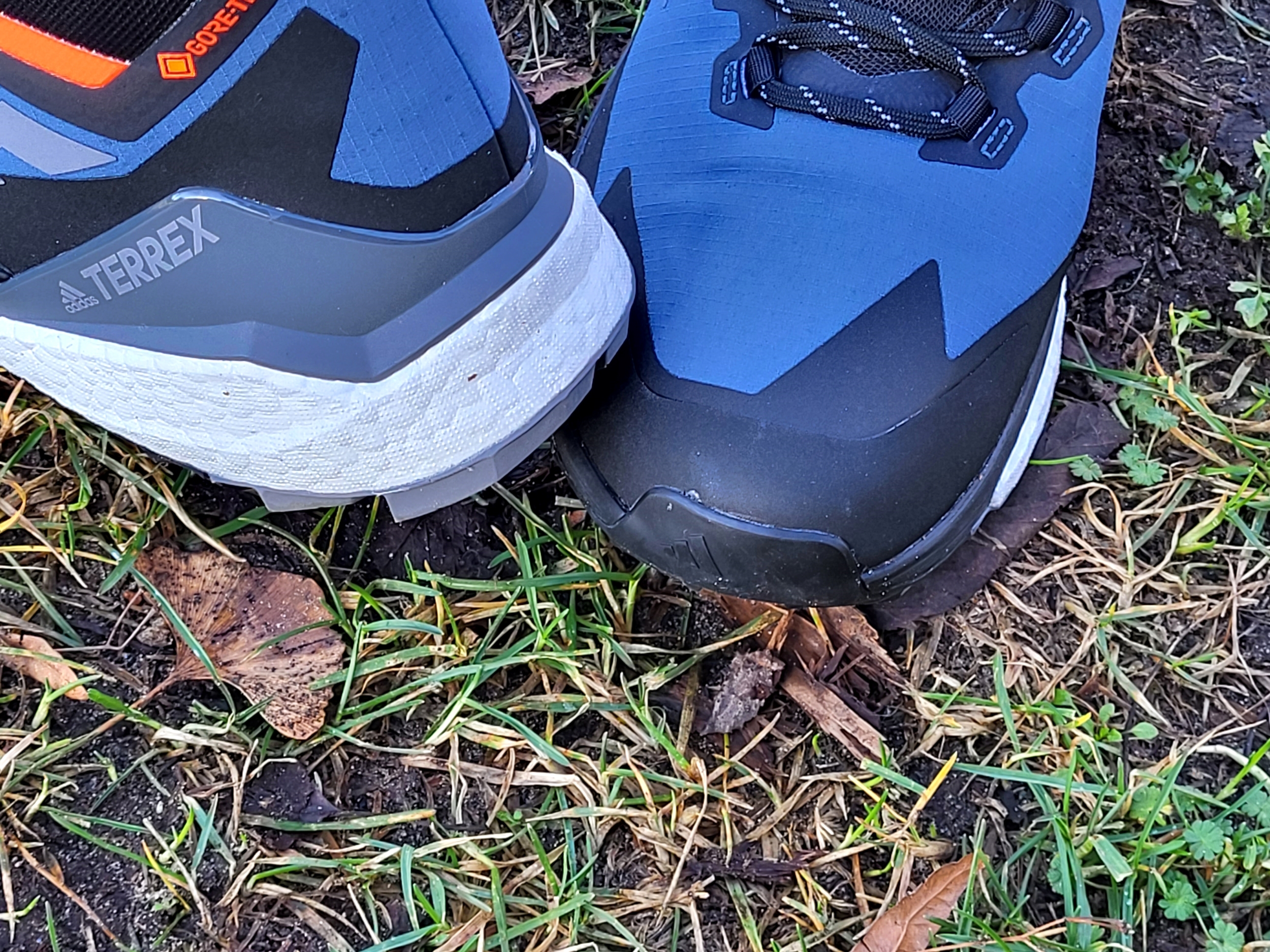 Geröllschutz der Adidas Terrex Free Hiker 2.0 GTX Schuhe