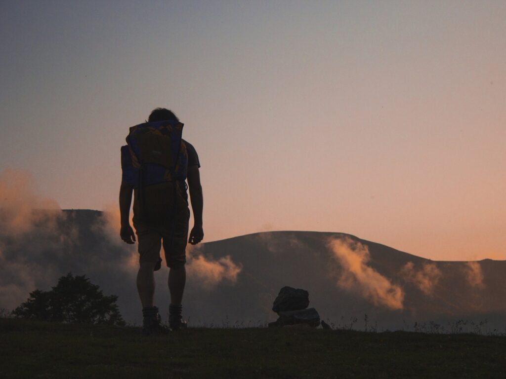 Schönes Urlaubsmotto: Alles was ich brauche passt in den Rucksack