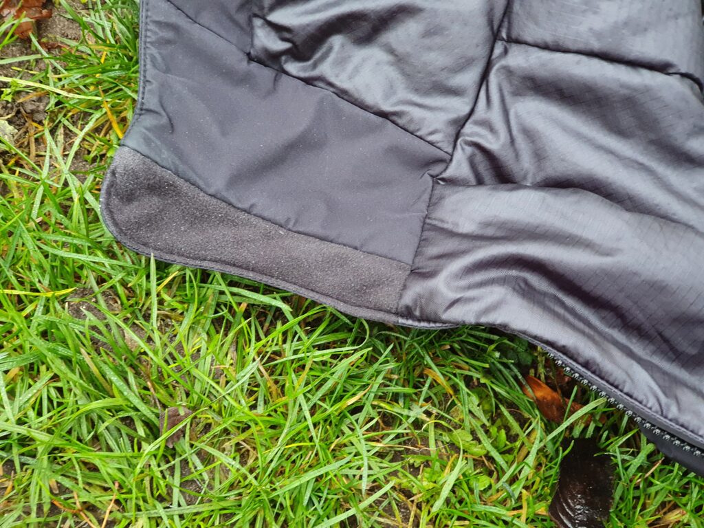 Gefütterter Kragen der Arcteryx Alpha IS Jacke