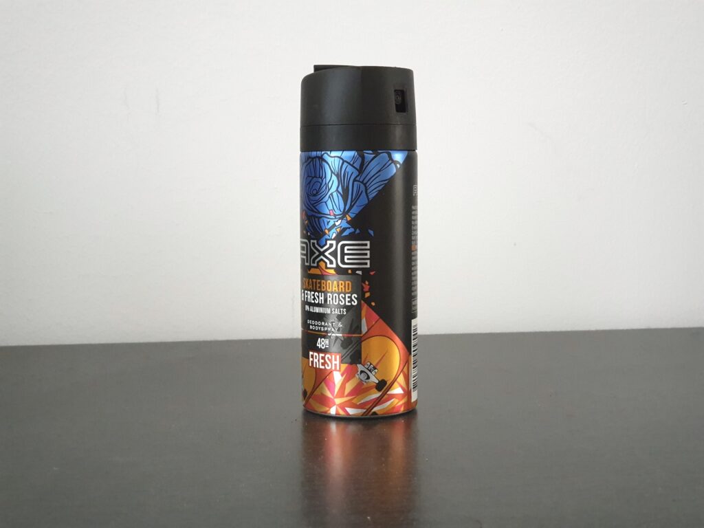 Axe Skateboard and Fresh Roses Deospray im Test