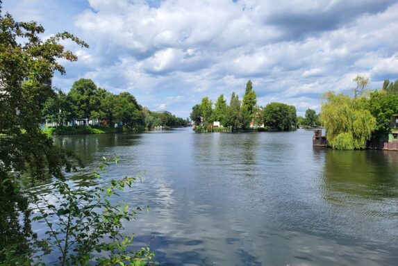 Berliner-Spree-Wanderung: Mündung von Landwehrkanal und Charlottenburger Verbindungskanal