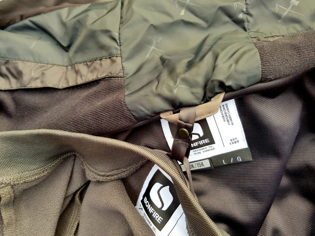 Bonfire Firma 3-IN-1 Stretch Jacket Öse zur Befestigung der Innenjacke