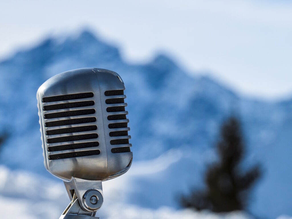 Hol dir jetzt den Gipfelwelt-Podcast überall wo es Podcasts gibt