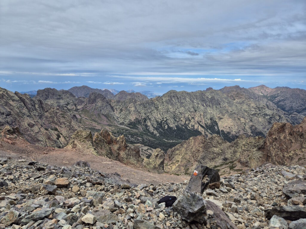 GR 20 Nordteil: Blick zurück über den Cirque de Trimbolaccio