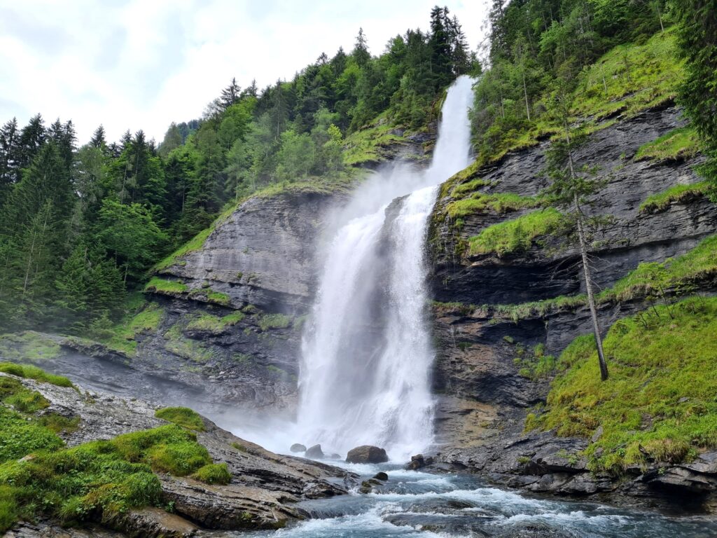 Grande Traversée des Alpes Teil 2: Cascade du Rouget