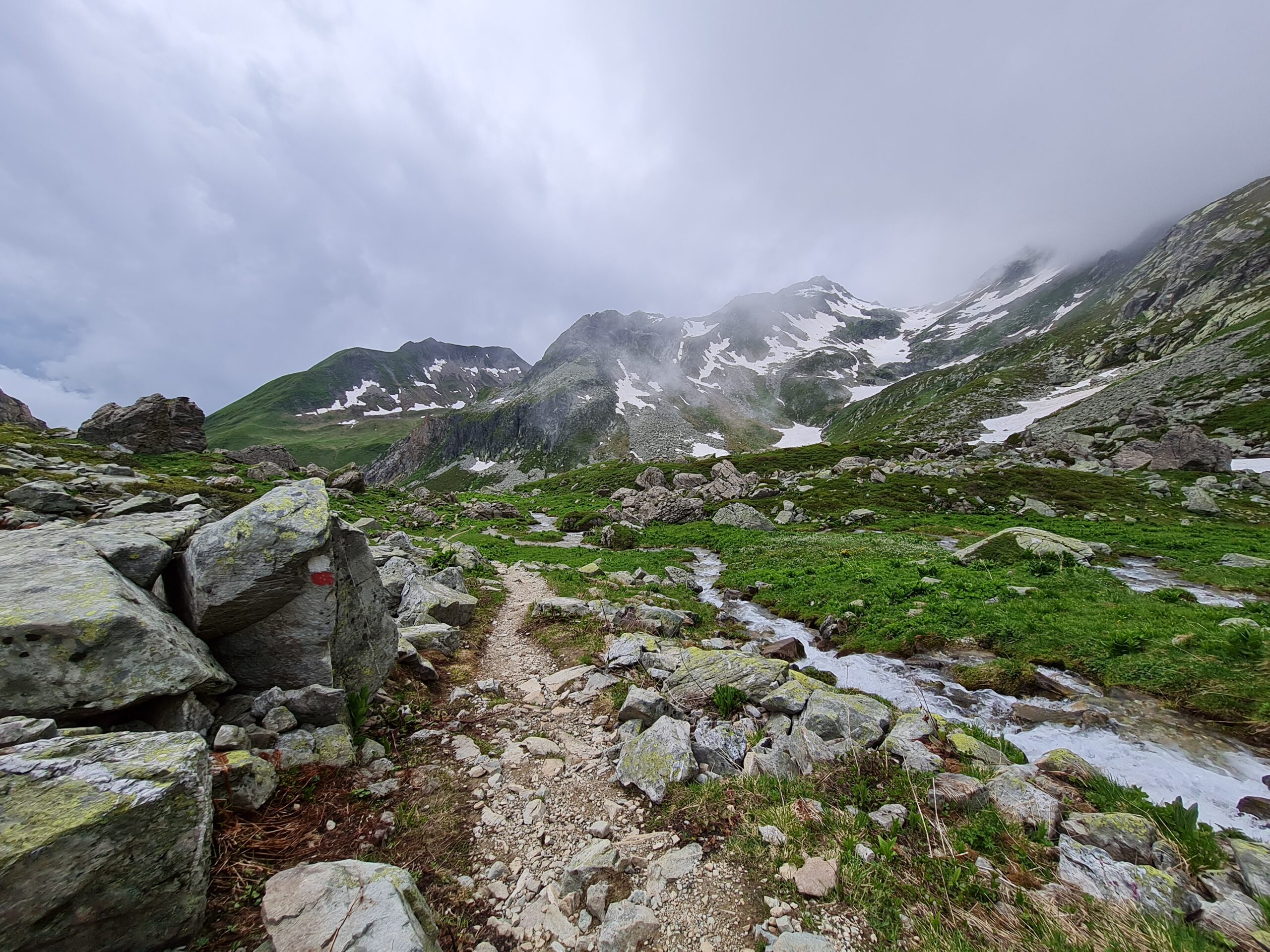 Grande Traversée des Alpes Teil 3: Dramatisches Hochtal nach dem Col du Bresson