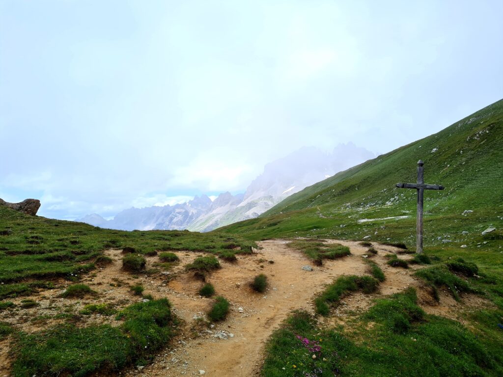 Grande Traversée des Alpes Teil 6: Col de la Vallée Étroite