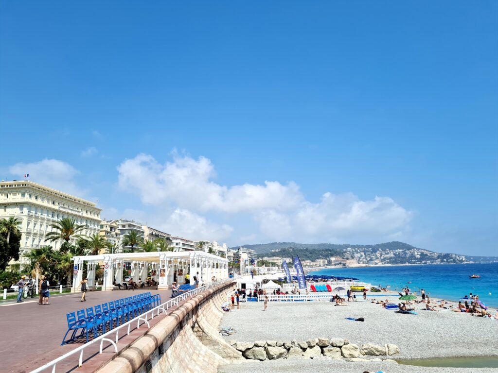 Grande Traversée des Alpes Teil 9: Stadtstrand von Nizza