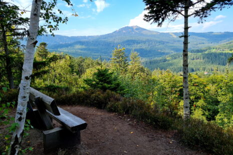 Blick vom Hochfels auf den Großen Arber