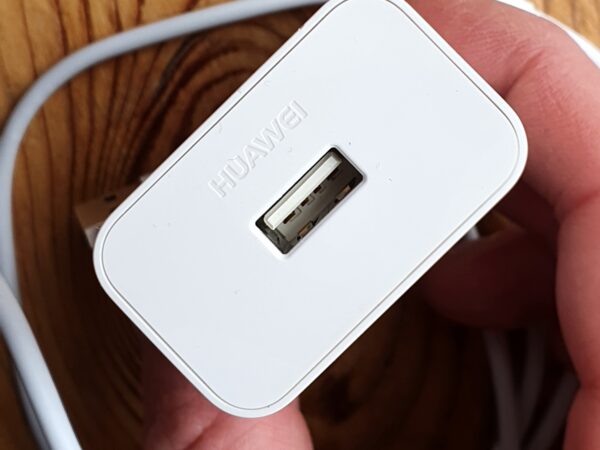 Huawei Supercharge 40W Ladegerät USB-Buchse