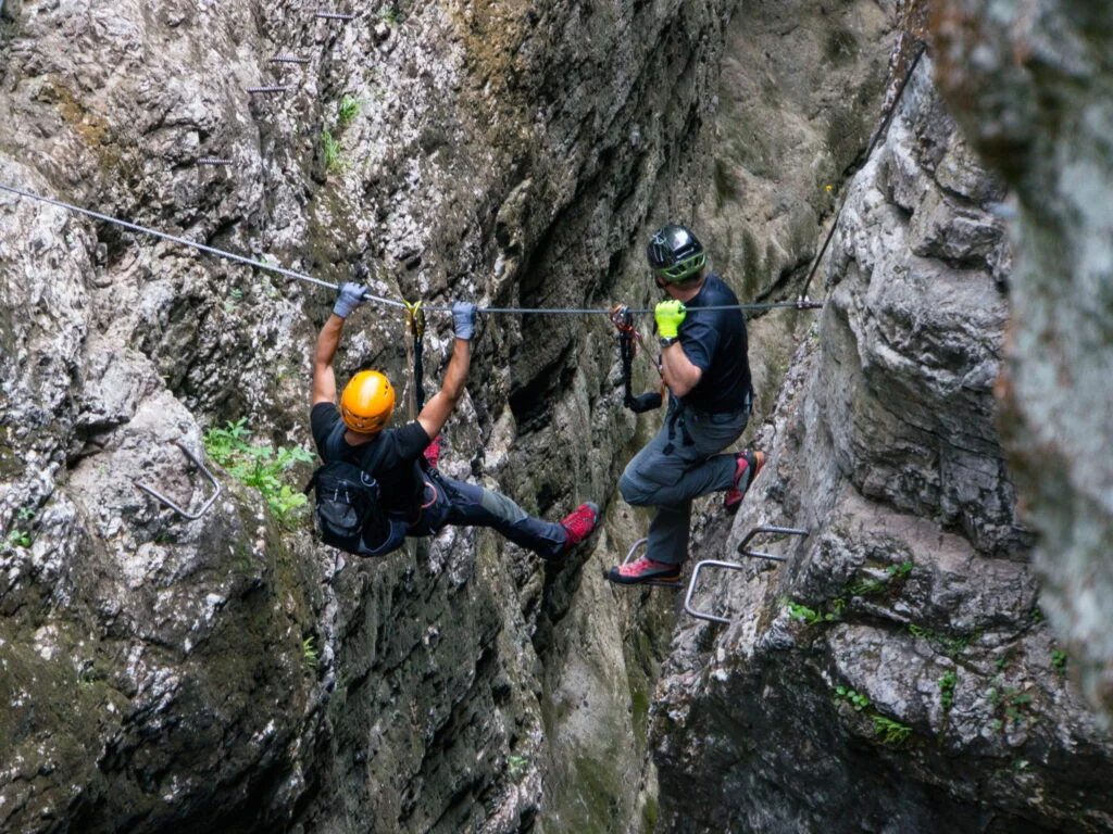 Kamin auf einem Klettersteig