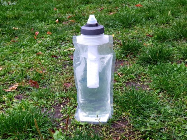 Das LifeStraw Universal Filterset im Einsatz mit meiner Nalgene Faltflasche