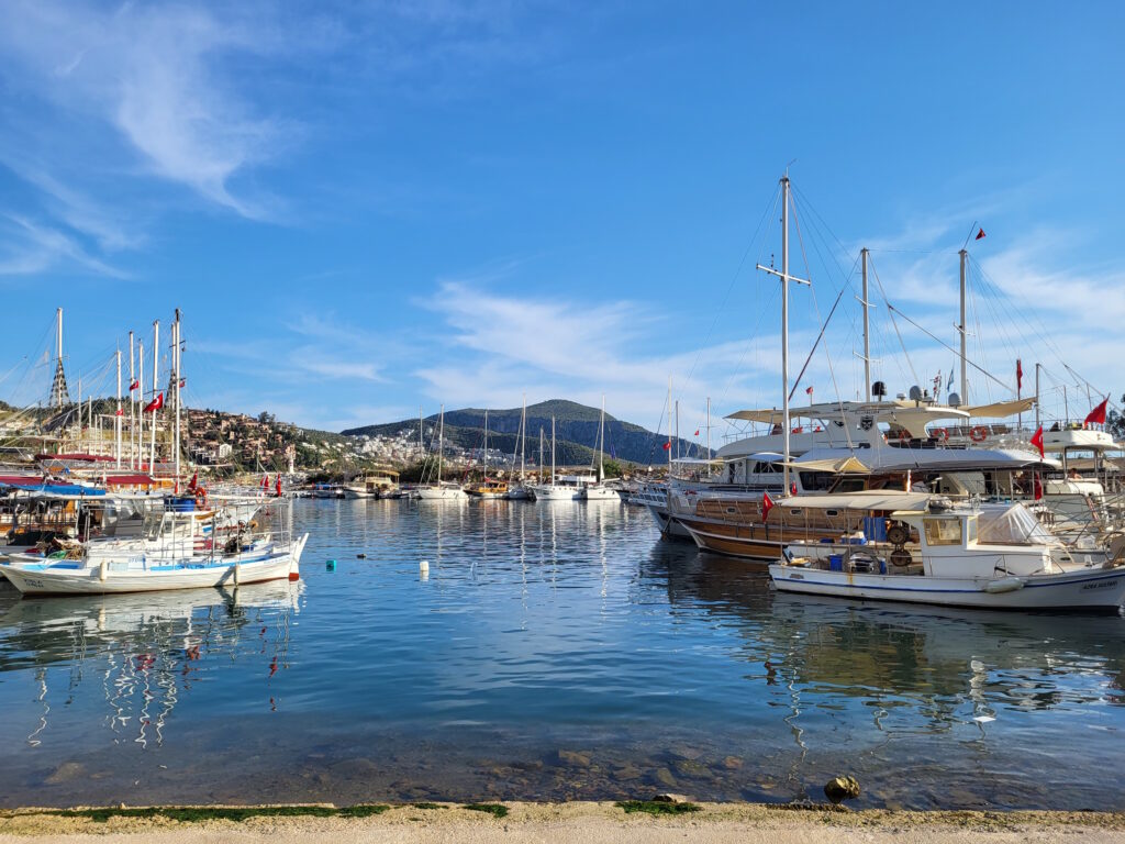 Lykischer Weg Teil 2: Hafen von Kalkan