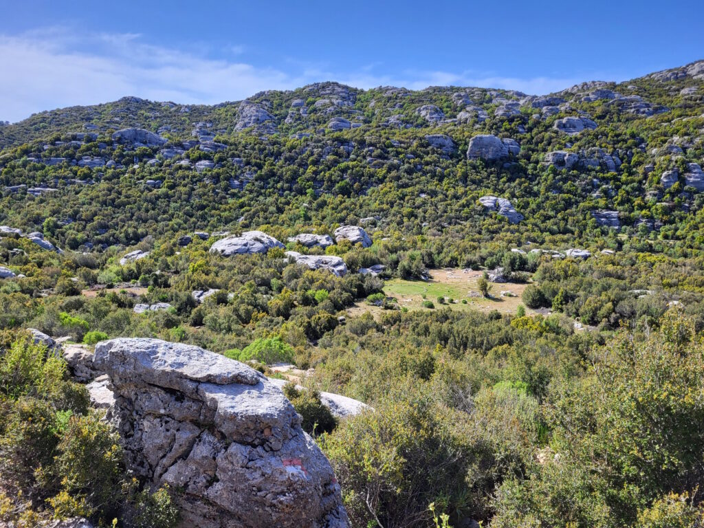 Lykischer Weg Teil 2: Felsen oberhalb von Sarıbelen © gipfelwelt.net