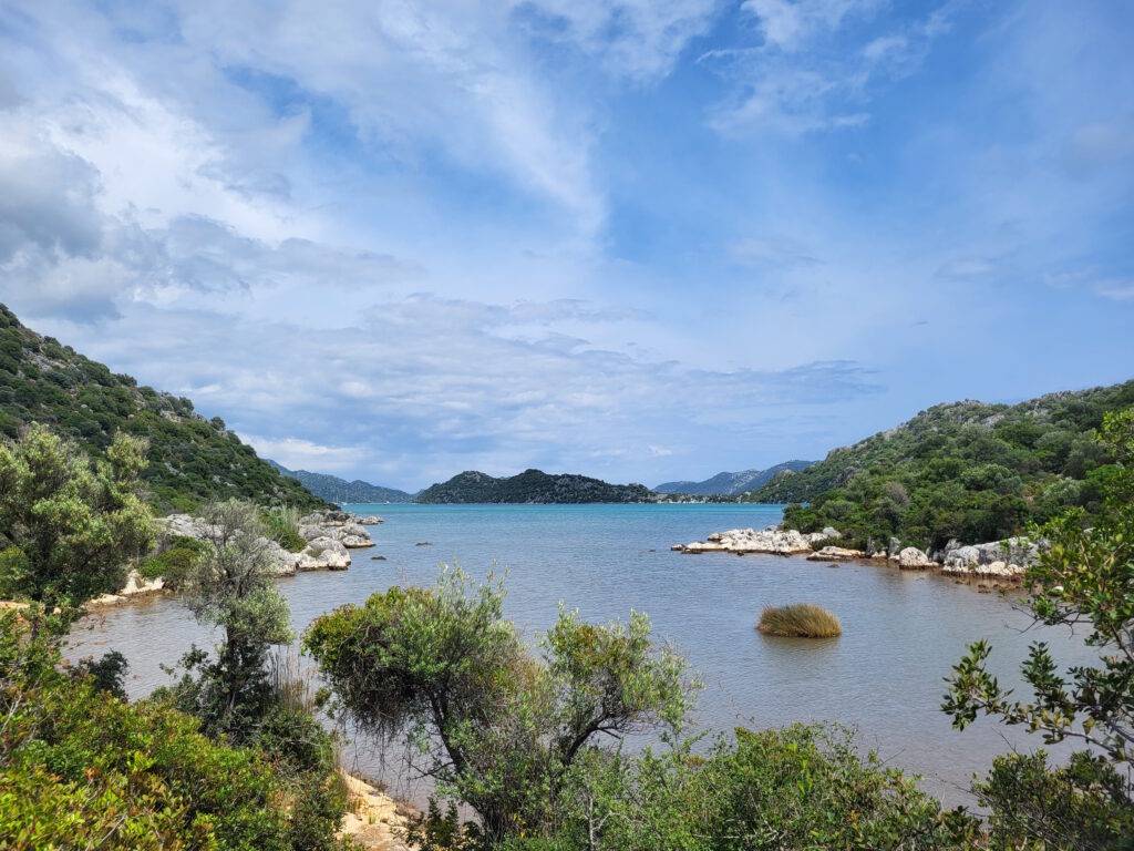 Lykischer Weg Teil 2: Bucht von Üçağiz mit Insel Kekova