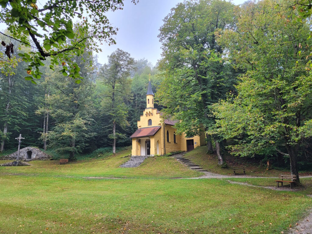 Maximiliansweg Teil 1: Marienkapelle oberhalb von Füssen