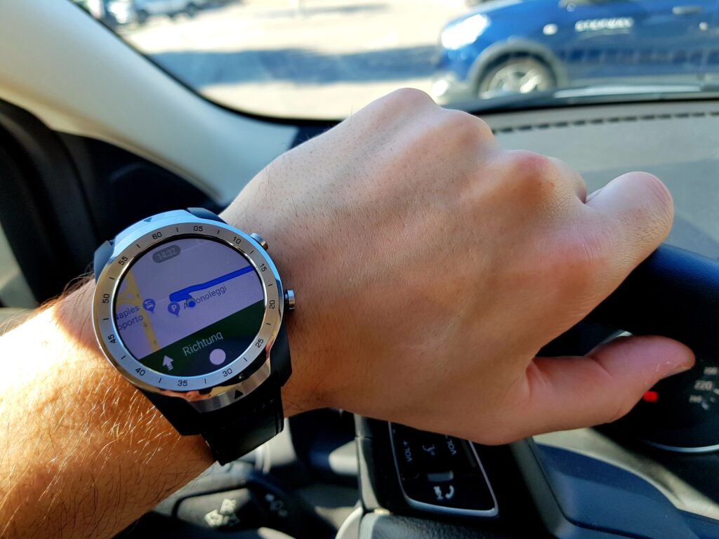 Mobvoi TicWatch Pro Navigation mit Google Maps