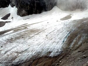 Gletscher-Endmoräne in den Dolomiten
