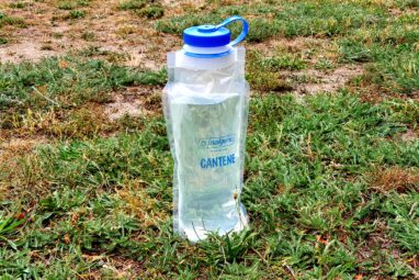 Volle Nalgene Cantene Faltflasche mit gutem Stand