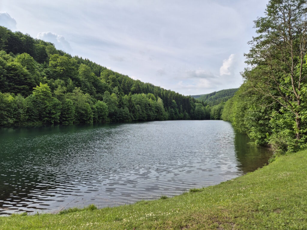 Rothaargebirge-Durchquerung: Schmalahtalsperre