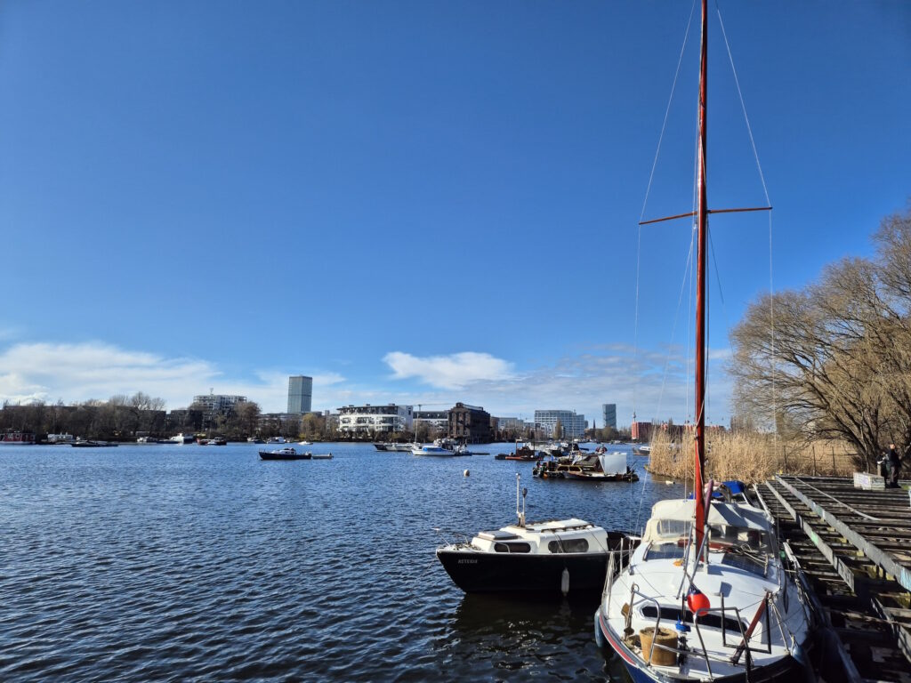 Rummelsburger-Bucht-Wanderung: Rummelsburger Ufer