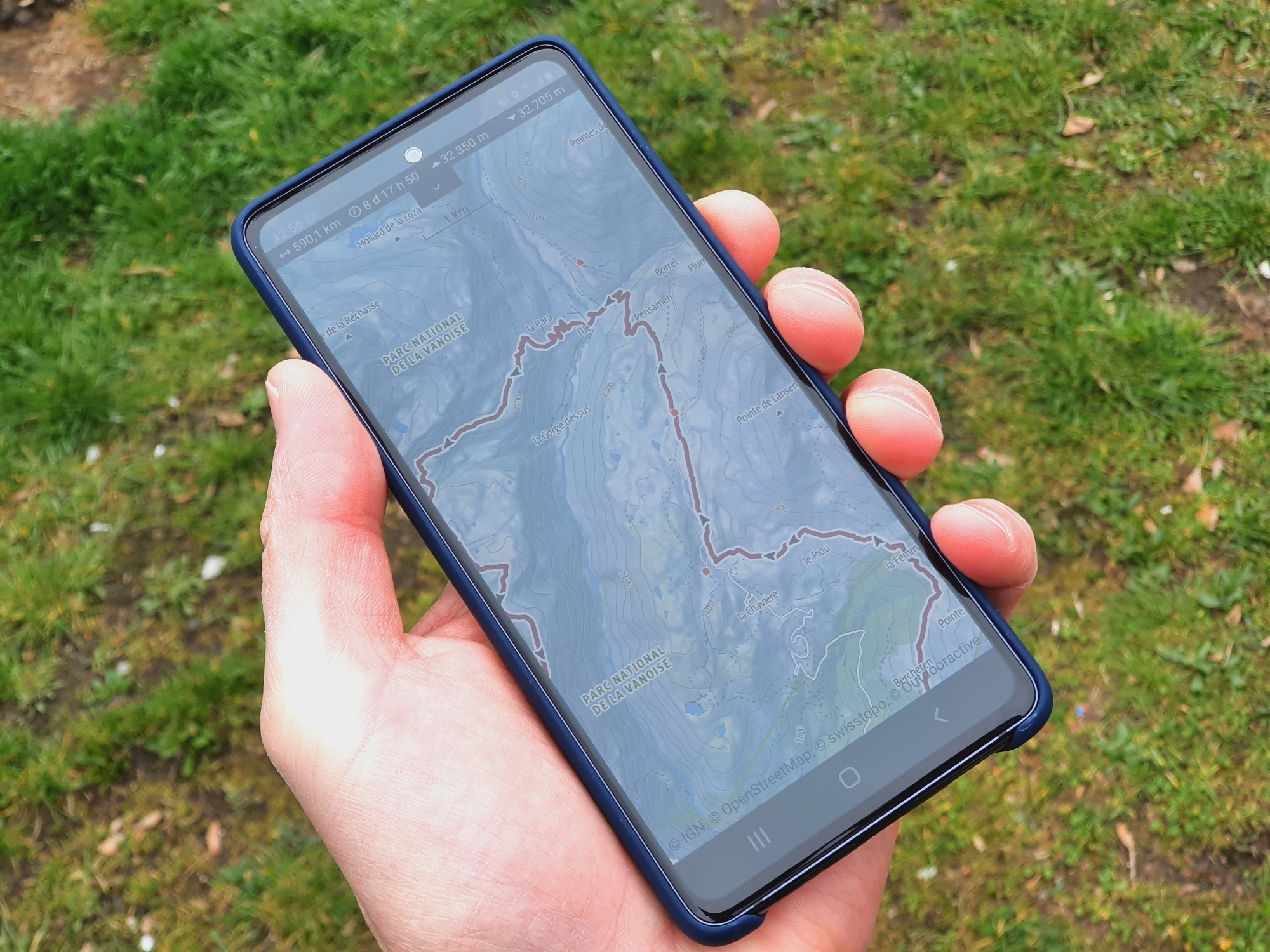Outdooractive-Kartenansicht auf dem Samsung Galaxy S20 FE Smartphone