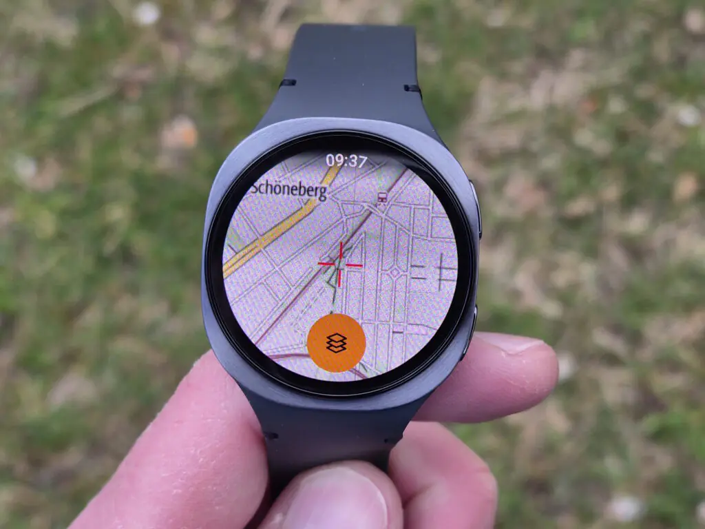 Die Alpenvereinaktiv-Karte wird bei der Samsung Watch8 super scharf dargestellt