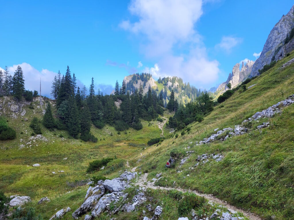 Schwierigkeitsgrad beim Bergwandern T2: Bergwanderung auf durchgehendem Weg