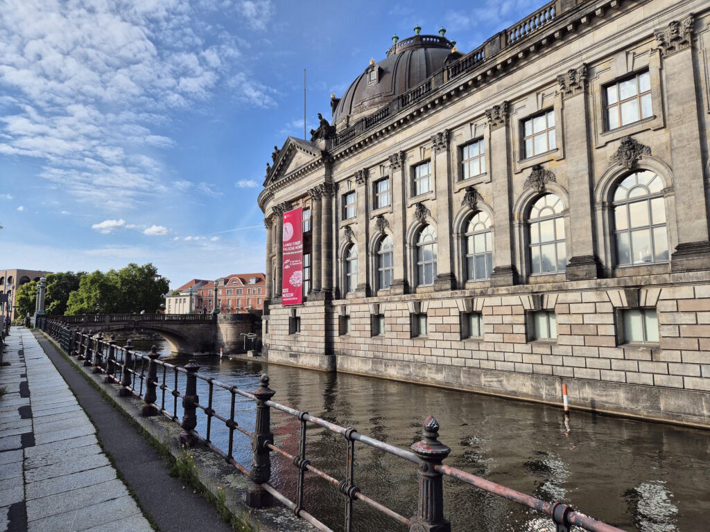 Spreekanal-Spaziergang: Bode-Museum