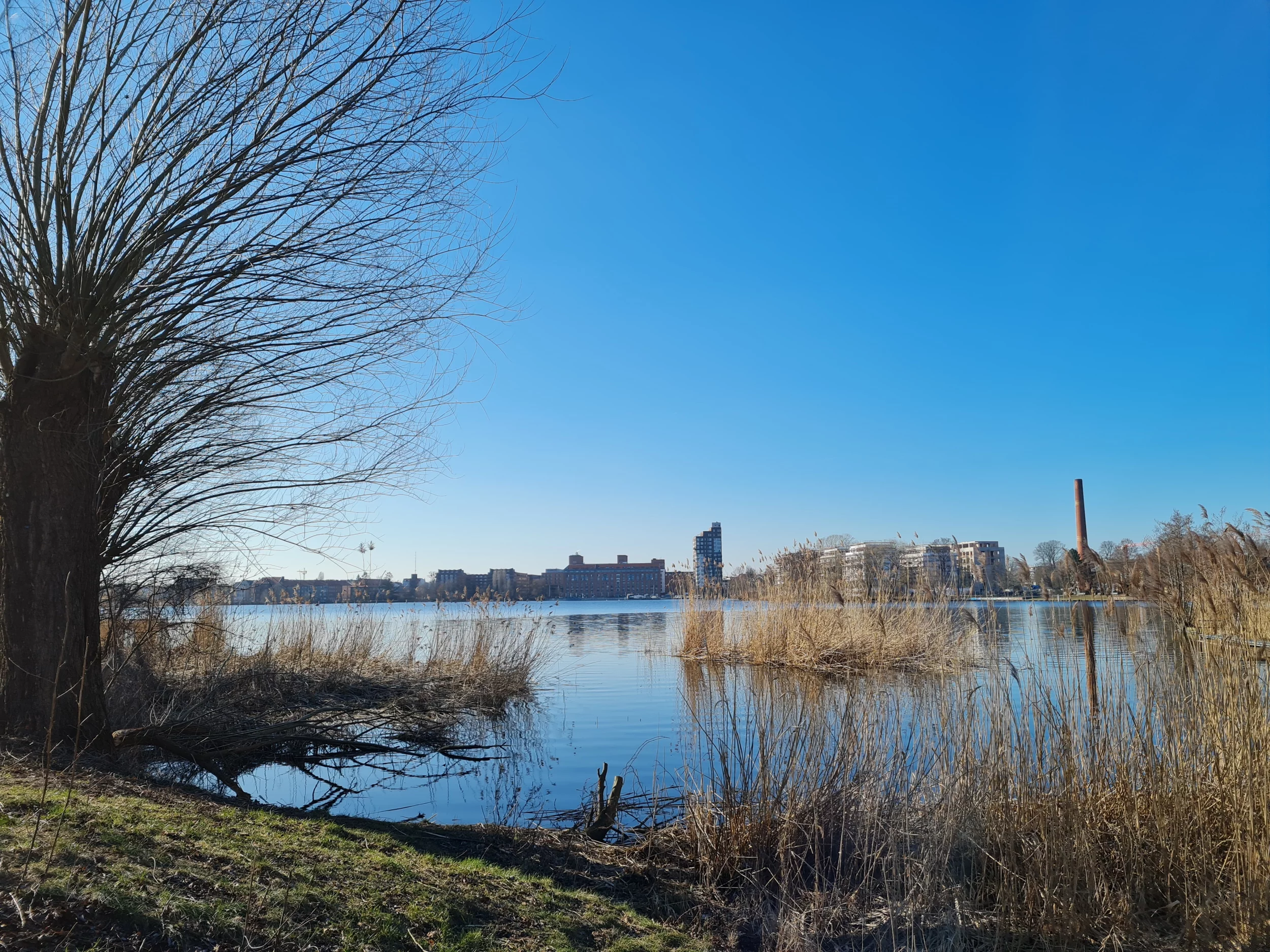 Krienicke-Park mit Spandaublick, Tegeler See und Spandauer See Wanderung
