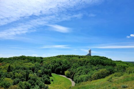 Blick auf den Teufelsberg vom Drachenberg