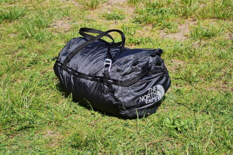 The North Face Flyweight Duffel im Test