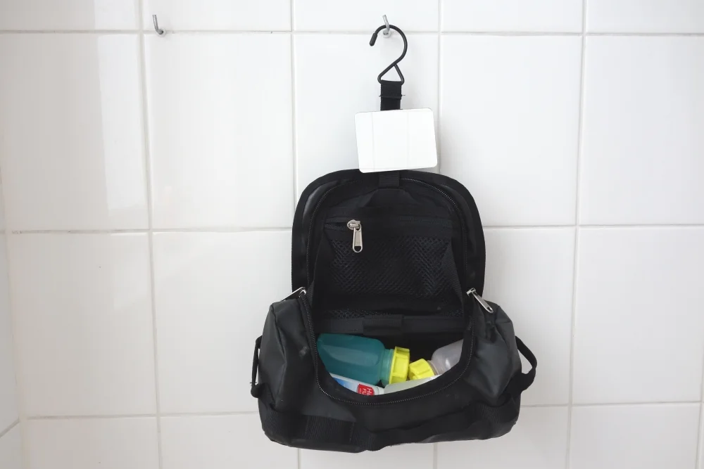 Hängender The North Face Base Camp Travel Canister 