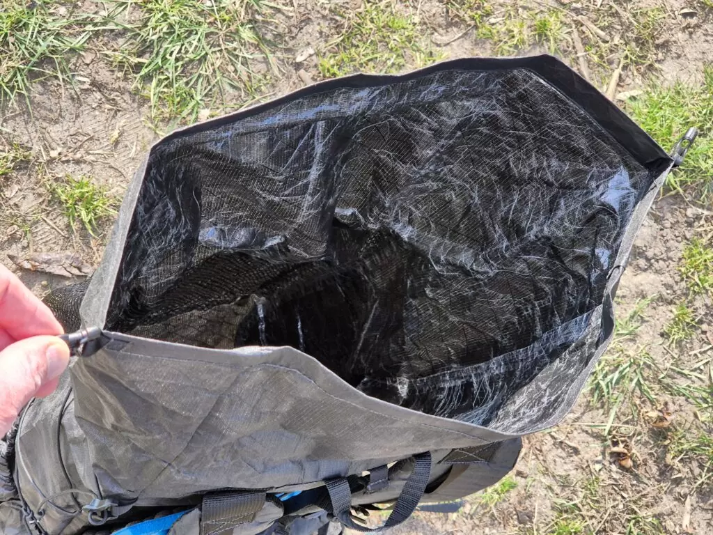 28-Liter-Hauptfach des Zpacks Nero Ultra